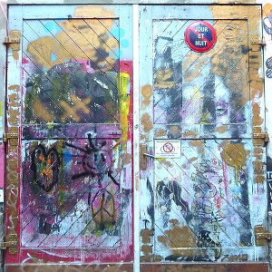 Graffiti entrance door Berlin